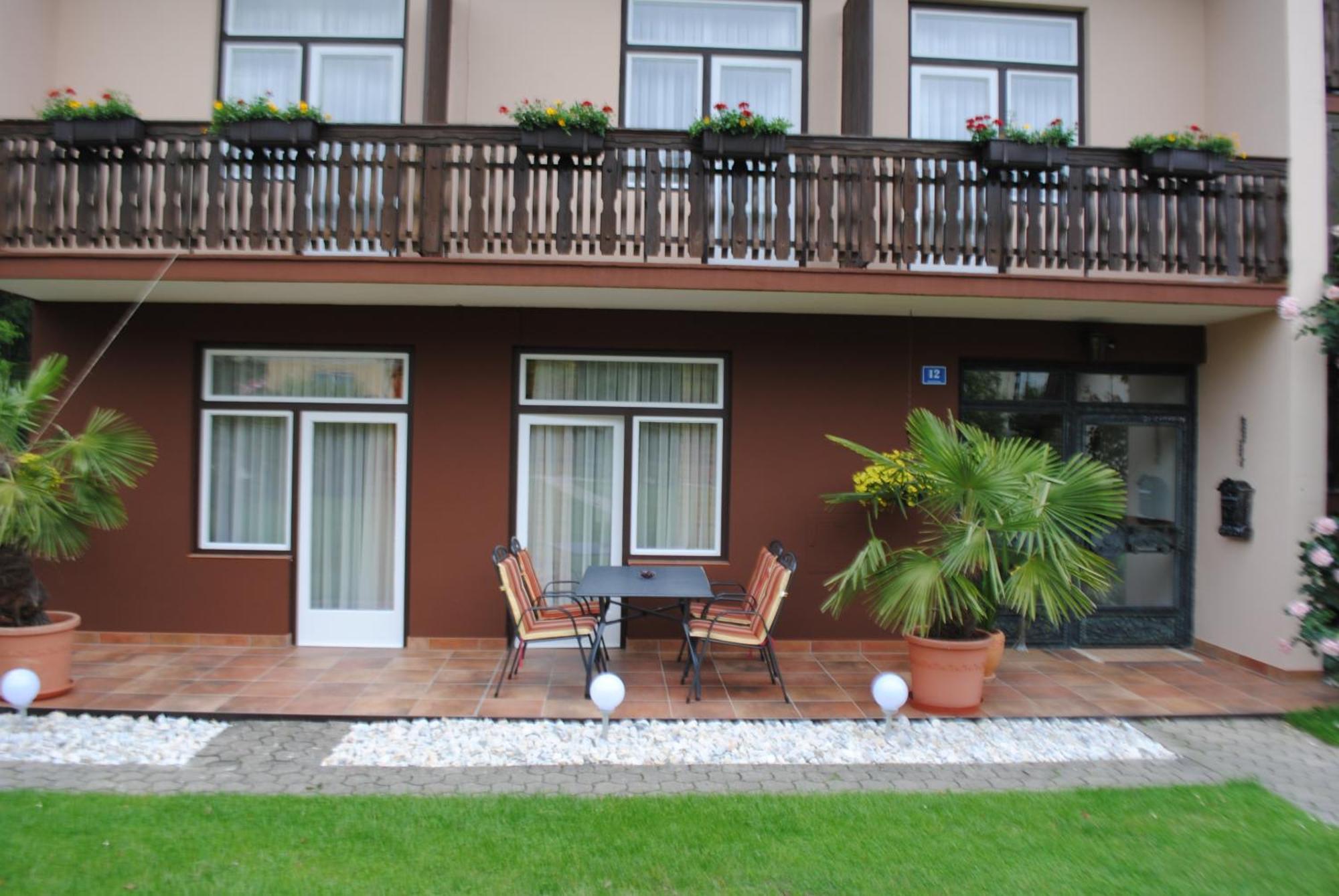 Ferienhaus Michor Latschach ober dem Faakersee Dış mekan fotoğraf