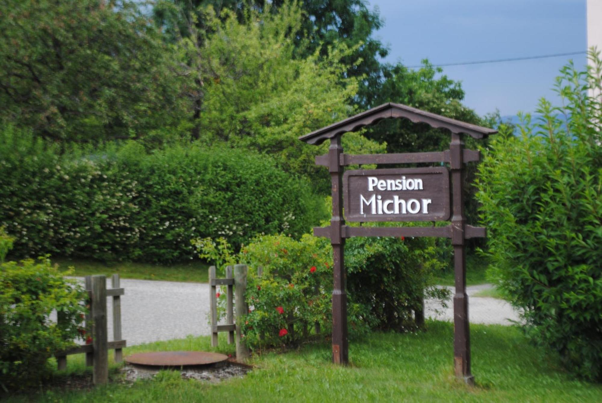 Ferienhaus Michor Latschach ober dem Faakersee Dış mekan fotoğraf